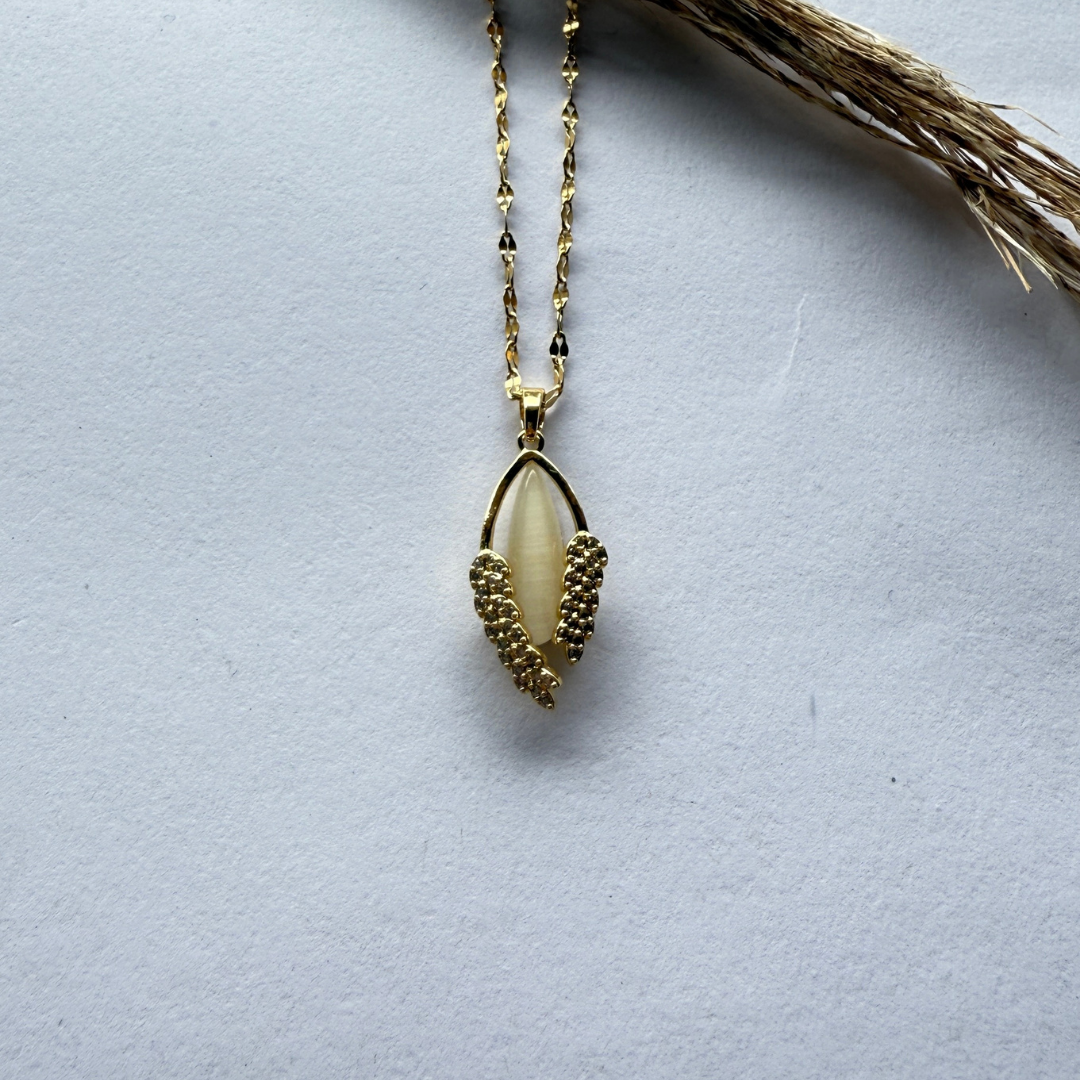 Collar con dije hoja brillante | Dorado