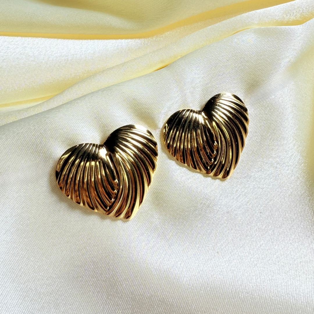 Aretes aleación de corazón | Dorados